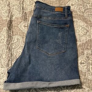 Judy blue Maternity/Bermudas